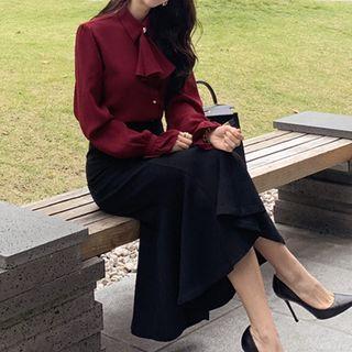 Set: Flared-sleeve Shirt + Ruffle Hem Pencil Skirt