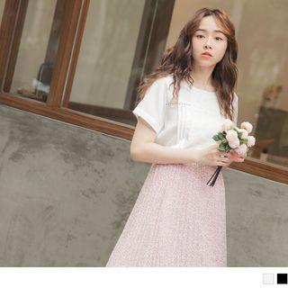 Lace Panel Pintuck Short-sleeve Top