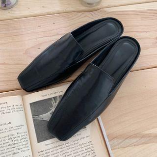 Square-toe Pintuck Mules