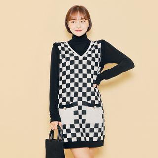 Sleeveless Checked Knit Dress