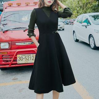 Plain Sleeveless Midi Flared Dress