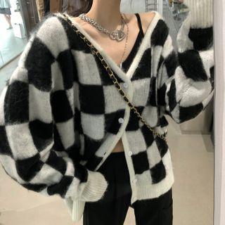 Checkered V-neck Cardigan Cardigan - One Size