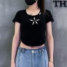 Short-sleeve Metal Accent Cropped T-shirt Black - One Size