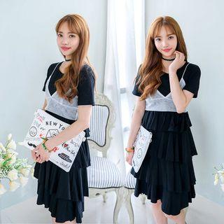 Set: Short-sleeve Ruffle Dress + Sleeveless Lace Top