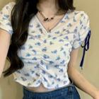 Floral V-neck Cropped T-shirt