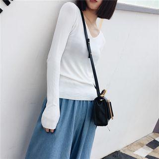 V-neck Knit T-shirt