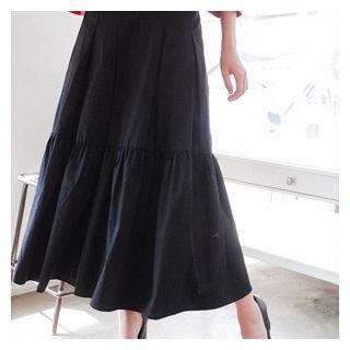 Band-waist Tiered A-line Maxi Skirt