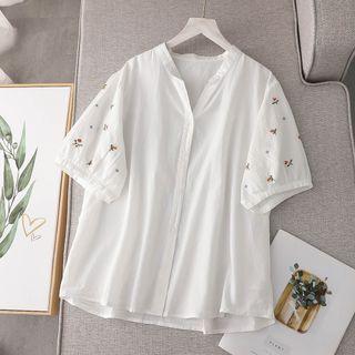 Short-sleeve V-neck Floral Embroidered Shirt White - One Size