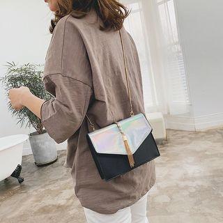 Tassel Detail Color Block Crossbody Bag