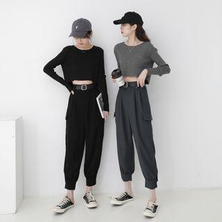 Long-sleeve Cropped Knit Top / Harem Cargo Pants