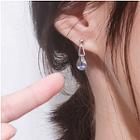 Droplet Dangle Earring