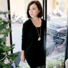 Round-neck Long Knit Top