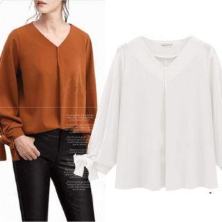 Plain V-neck Long-sleeve Chiffon Top