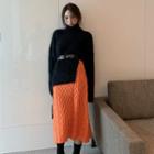 Turtleneck Slit Sweater / Knit Midi A-line Skirt
