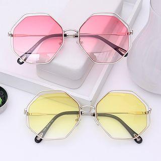 Asymmetric Frame Sunglasses
