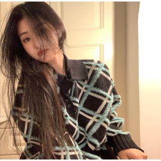 Polo-neck Argyle Knit Sweater