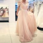 Cold-shoulder A-line Mesh Wedding Gown