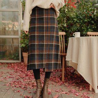 Slit-front Plaid Long Flare Skirt
