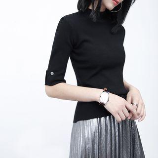 Elbow-sleeved Basic Knit Top
