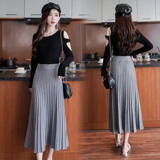 Accordion-pleat Knit Midi A-line Skirt
