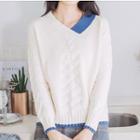 V-neck Color Sweater Off White - One Size