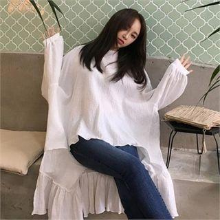 Balloon-sleeve Dip-back Top