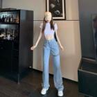Short-sleeve Cropped T-shirt / Ripped Wide Leg Jeans
