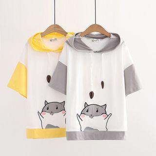 Short-sleeve Hamster Embroidered Hoodie