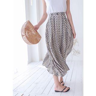 Band-waist Pattern Flare Skirt