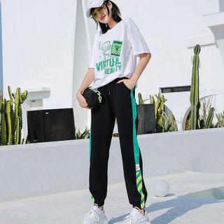 Set: Short-sleeve Printed T-shirt + Striped Cropped Harem Pants