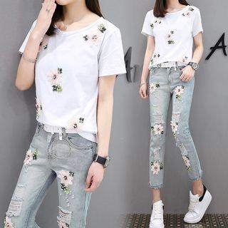 Set: Floral Short-sleeve T-shirt + Straight Fit Jeans