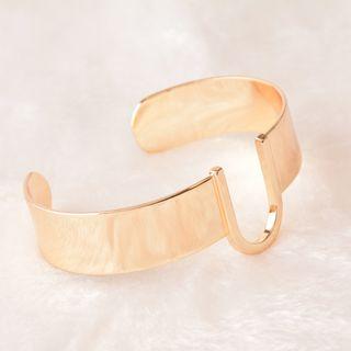 U-shape Bangle