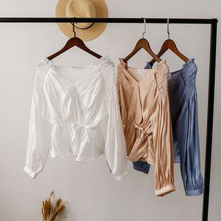 V-neck Glitter Blouse