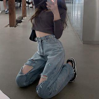 Distressed Loose Fit Jeans / Off-shoulder Plaid Blouse
