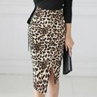 Leopard Pattern Pencil Skirt