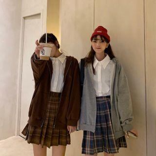 Hooded Zip Jacket / Plaid Pleated Skirt