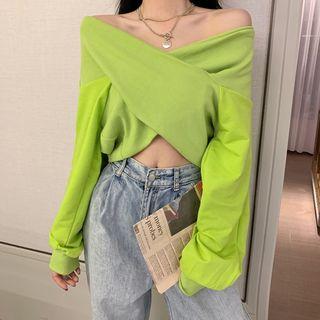 Off-shoulder Cross Strap Cropped Top