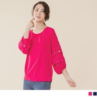3/4-sleeve Cutout Round Neck Chiffon Top