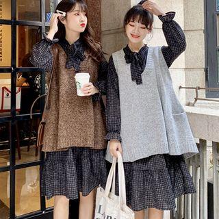 V-neck Knit Vest / Plaid Long-sleeve A-line Dress