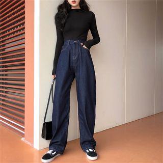 Plain Long-sleeve T-shirt / High-waist Wide-leg Jeans