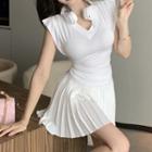 Cap-sleeve V-neck T-shirt / Pleated Mini A-line Skirt