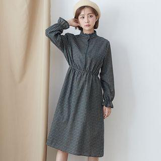 Long-sleeve Plaid Midi A-line Dress 06 - Green - One Size