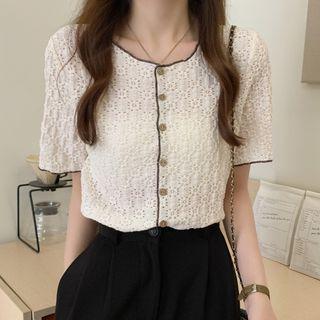 Short-sleeve Contrast Trim Cut-out Blouse