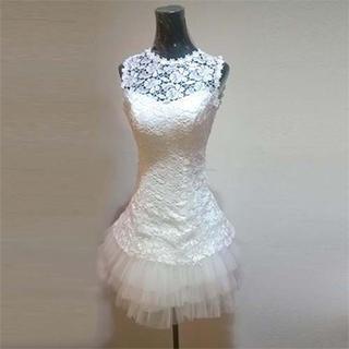 Sleeveless Lace Party Dress