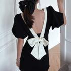 Puff-sleeve Contrast Trim Open-back Bow Accent Dress