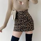 Leopard-print Mini Fitted Skirt