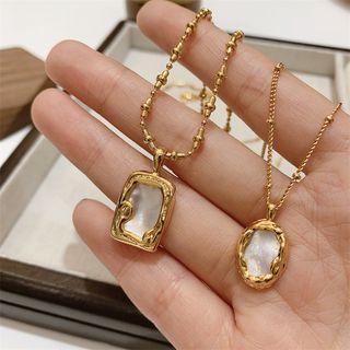 Freshwater Pearl Pendant Alloy Necklace (various Designs)
