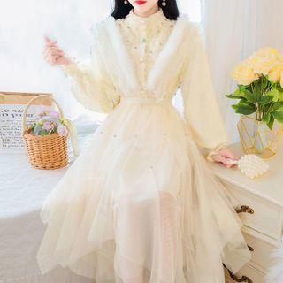 Long-sleeve Lace Blouse / High-waist Mesh Skirt