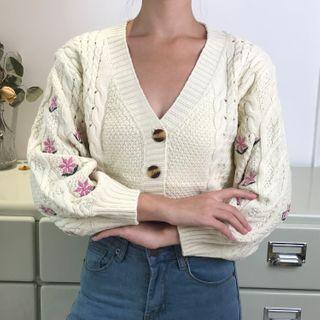 Cropped Floral Embroidered Cardigan