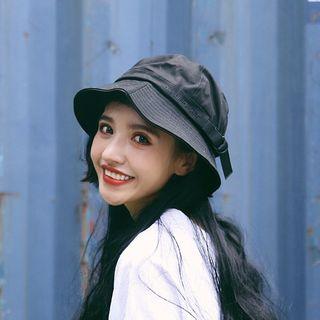 Letter Trim Bucket Hat